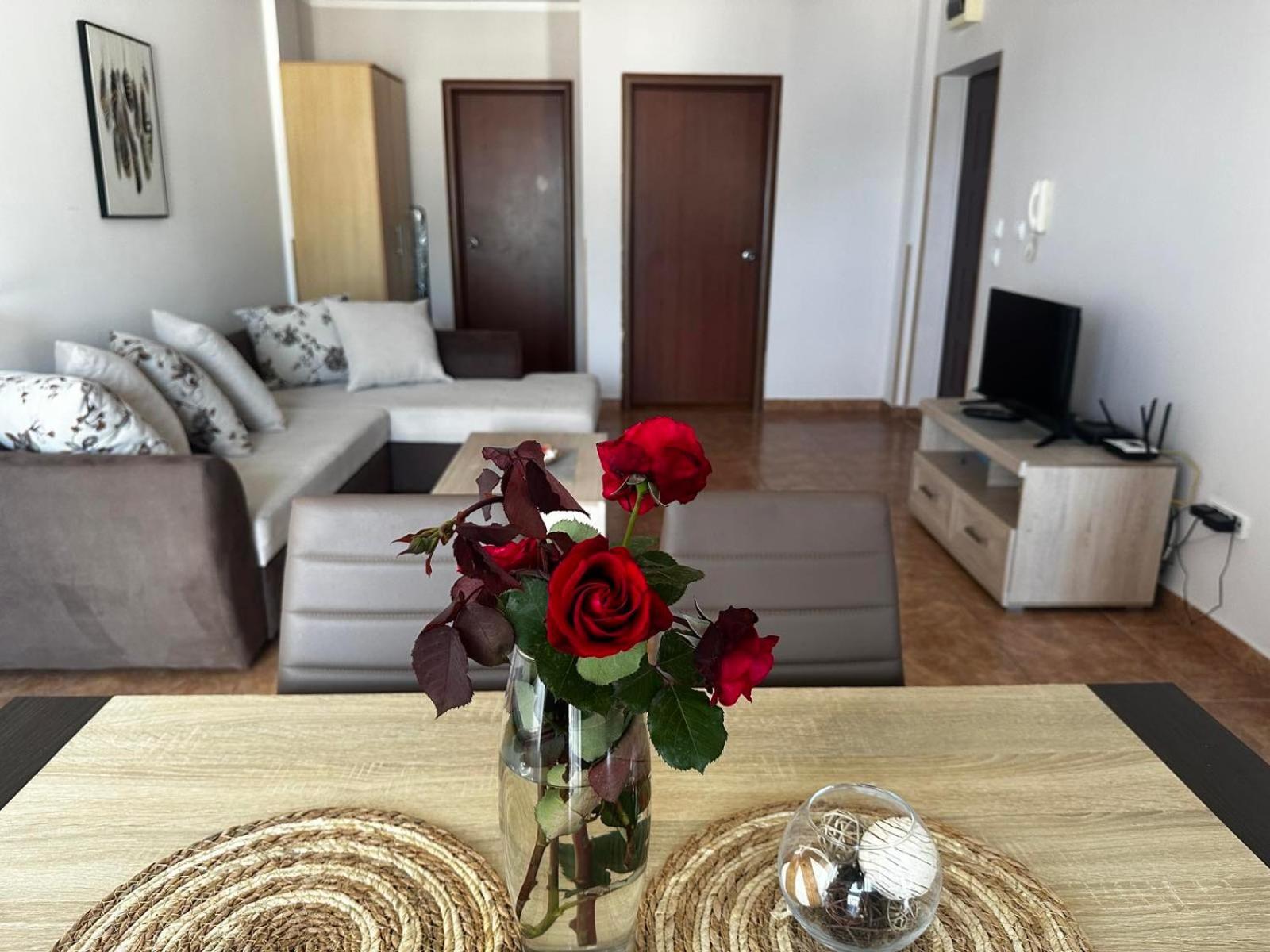 Apartmani Ilic Becici  Exterior photo